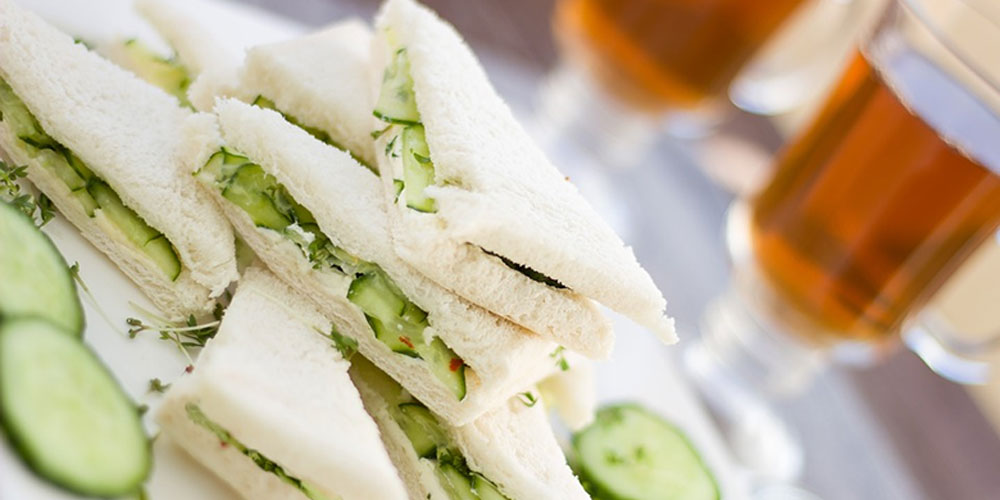 Gurkensandwiches